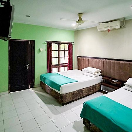 Batukaru Garden Hotel Ubung Denpasar Exterior foto
