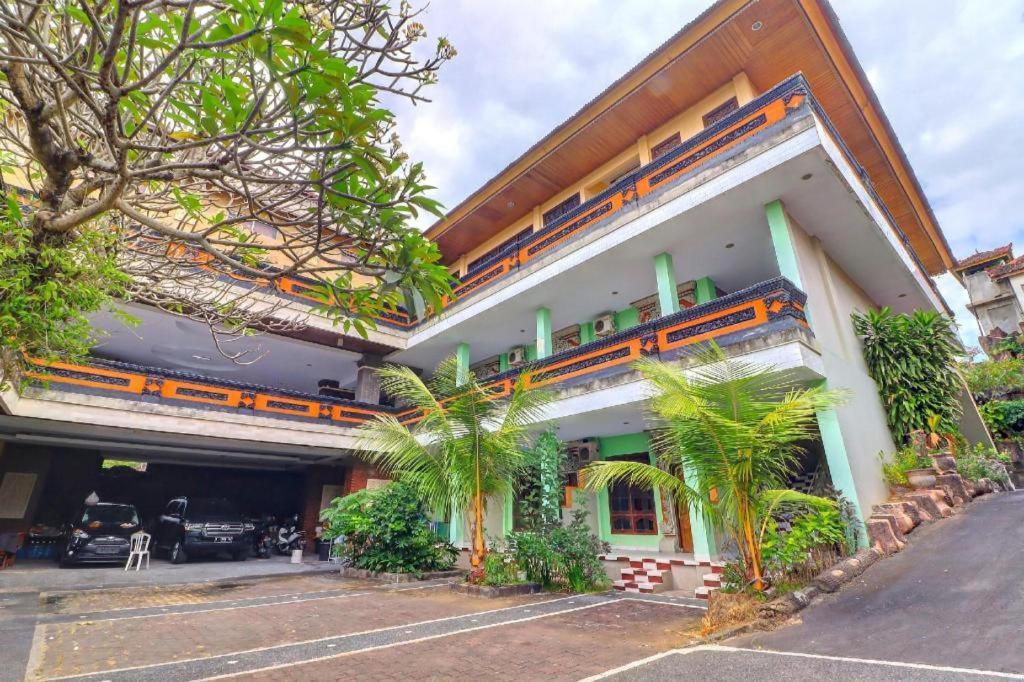 Batukaru Garden Hotel Ubung Denpasar Exterior foto